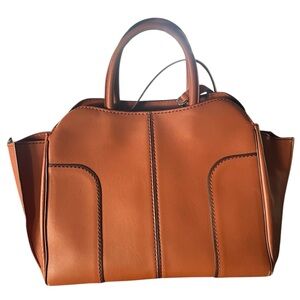Tod's Stylish Brown Leather Crossbody Bag
